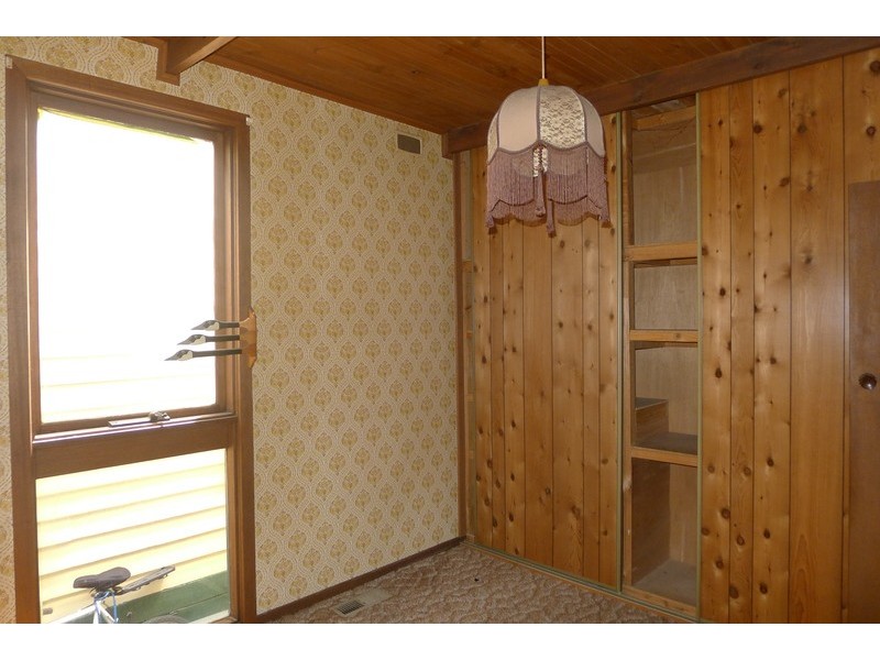 4 Bent Street, Kensington VIC 3031