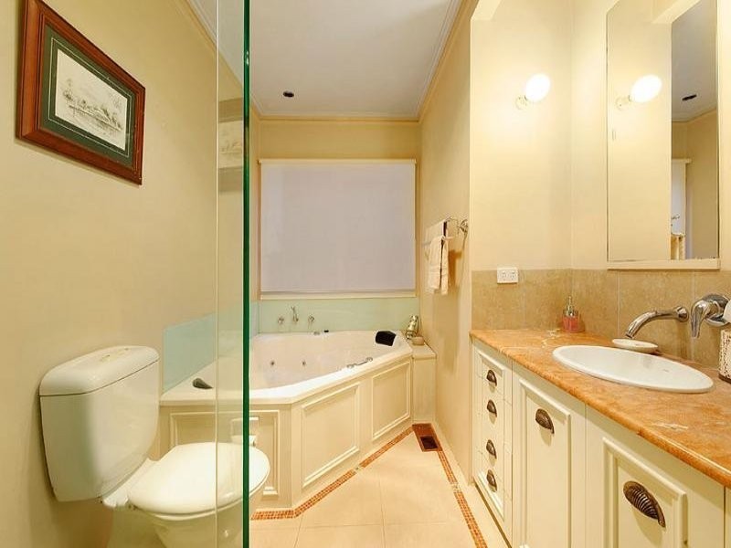 15 Sturt Street, Flemington VIC 3031