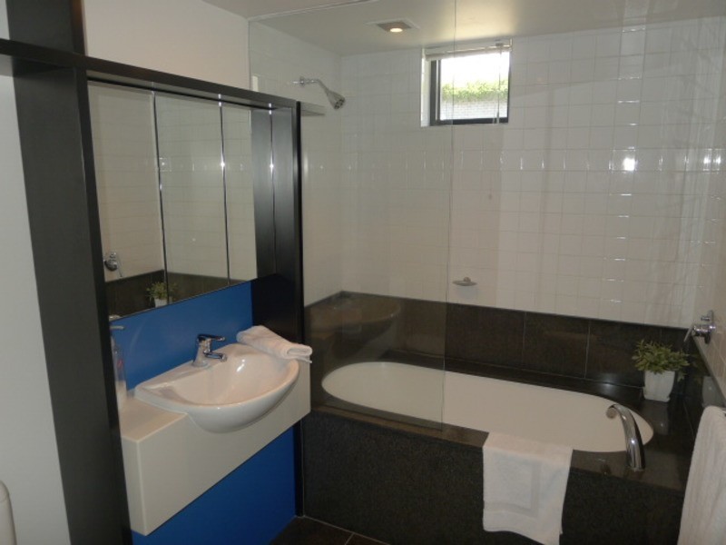 206/459 Royal Parade, Parkville VIC 3052