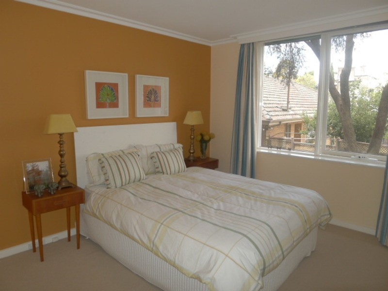 10/7 Curran Street, North Melbourne VIC 3051