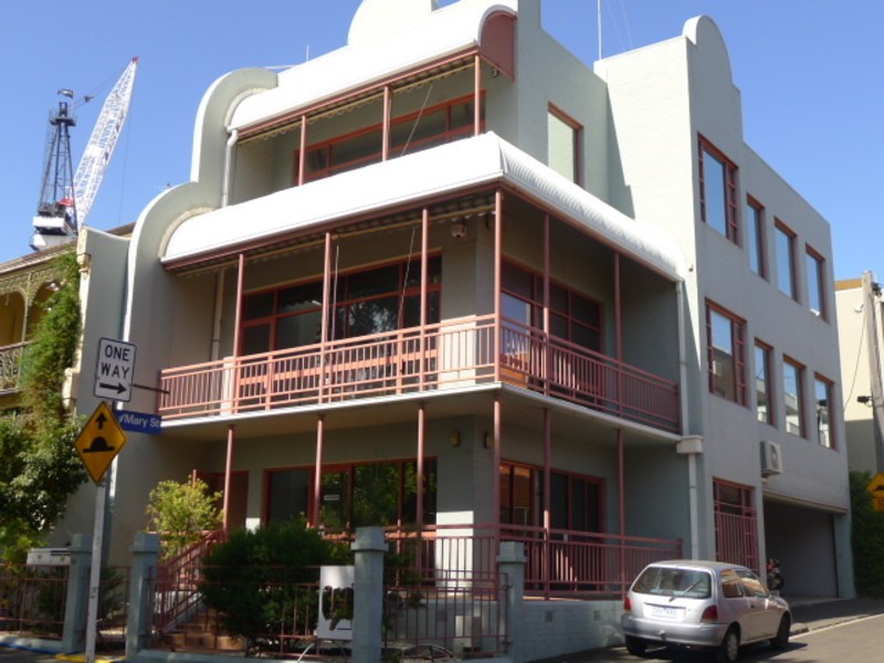 64 Harcourt Street, North Melbourne VIC 3051