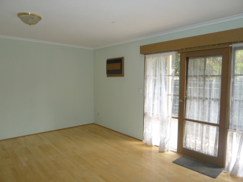 6/21 Plane Tree Way, North Melbourne VIC 3051