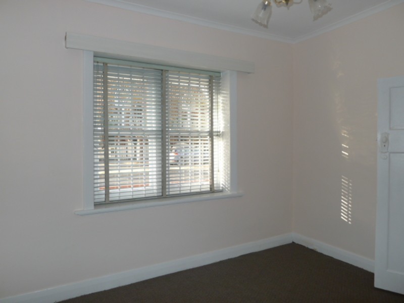 46 Parsons Street, Kensington VIC 3031