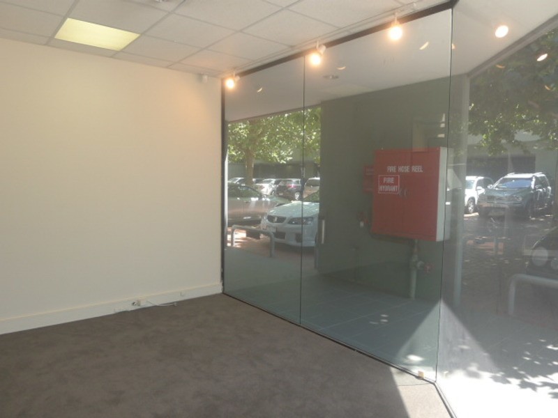 2/233 Cardigan Street, Carlton VIC 3053