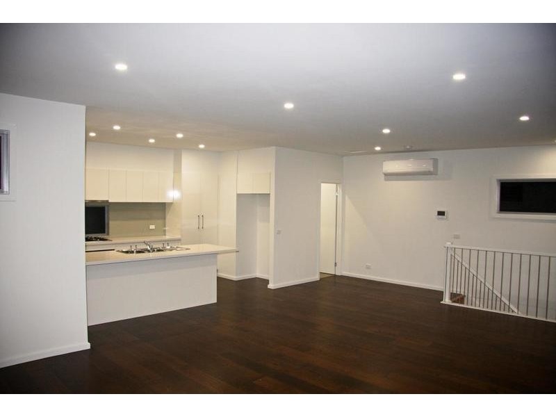 6/33 Sandown Road, Ascot Vale VIC 3032