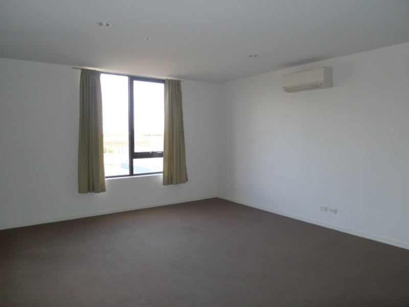 310/179 Boundary Road, North Melbourne VIC 3051