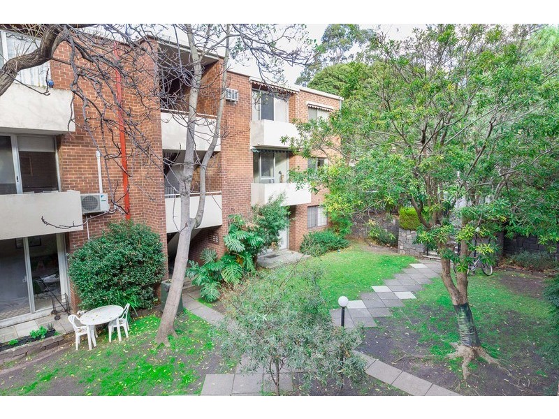 4/80 O’Shanassy Street, North Melbourne VIC 3051