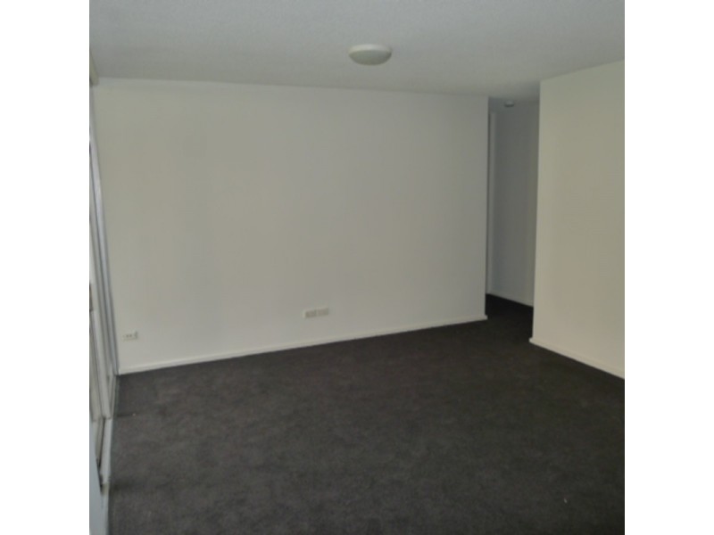 1/80 O’Shanassy Street, North Melbourne VIC 3051