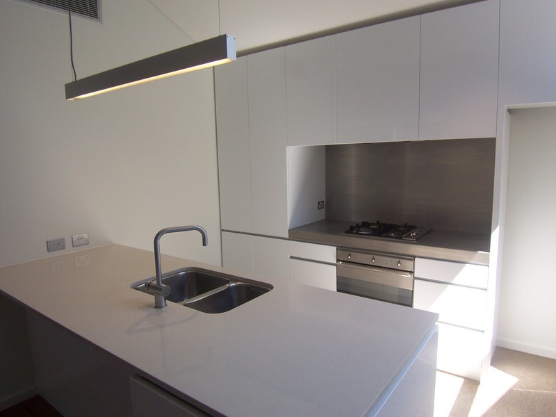 2/225 Adderley Street, West Melbourne VIC 3003