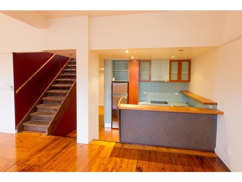 2/66 Curzon Street, North Melbourne VIC 3051