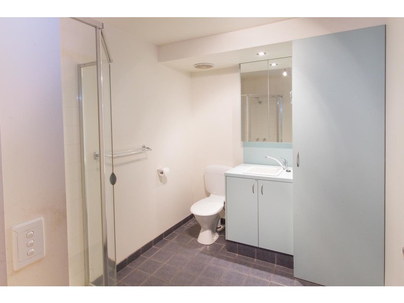 2/66 Curzon Street, North Melbourne VIC 3051