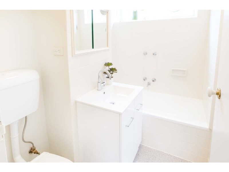 4/10 Lennon Street, Parkville VIC 3052