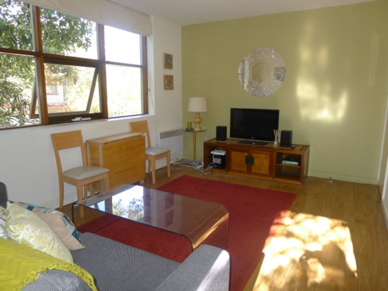 5/18 Pine Avenue, Elwood VIC 3184