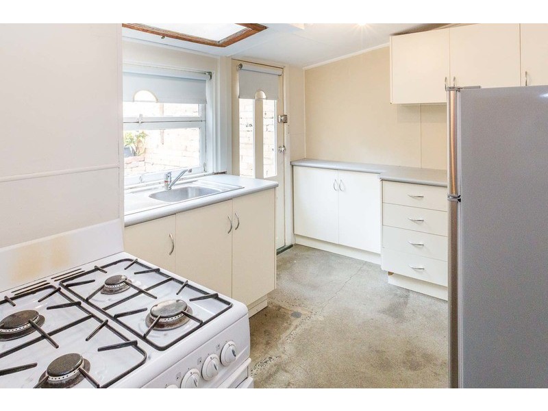 80  Munster Terrace, North Melbourne VIC 3051