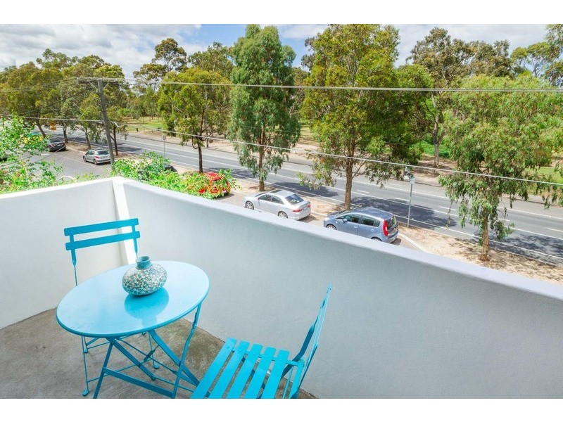 3/841 Park Street, Brunswick VIC 3056