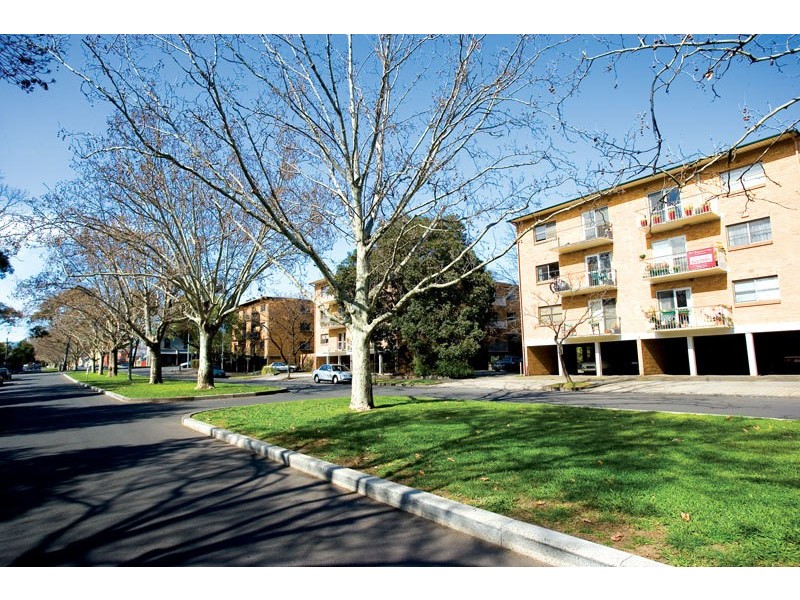 C1-6/73 O’Shanassy Street, North Melbourne VIC 3051