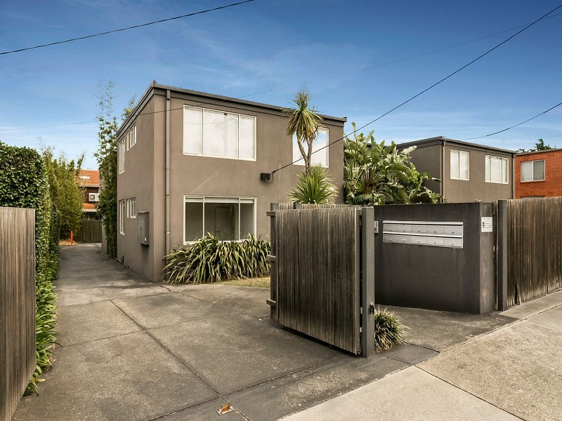 1/22 Donald Avenue, Essendon VIC 3040