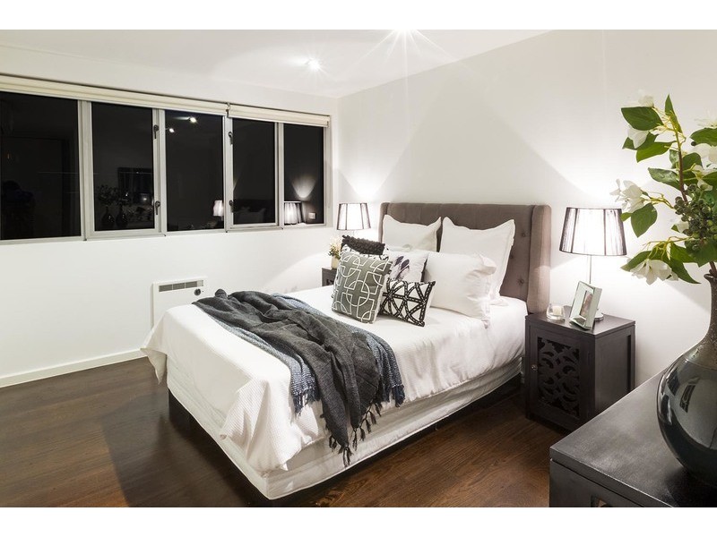 2A Raglan Street, North Melbourne VIC 3051