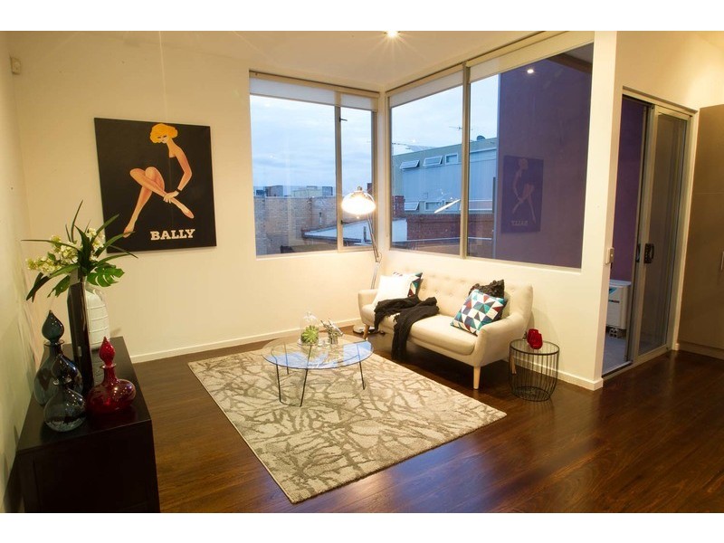 2A Raglan Street, North Melbourne VIC 3051