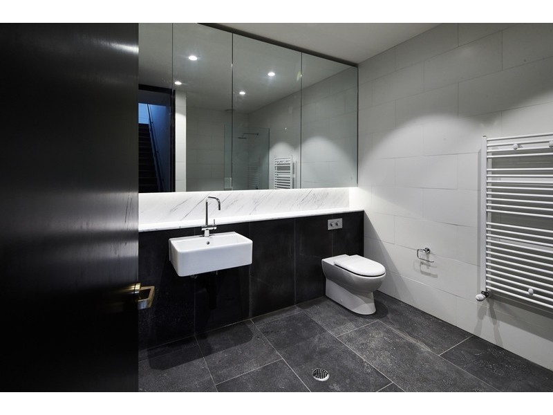 2/109 Hawke Street, West Melbourne VIC 3003