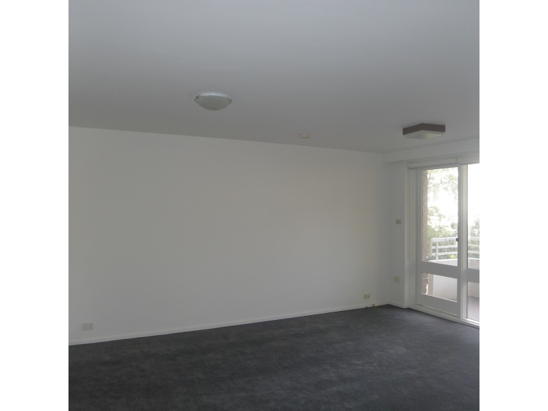 13/495 Royal Parade, Parkville VIC 3052