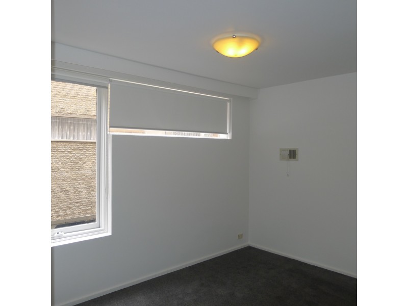 13/495 Royal Parade, Parkville VIC 3052