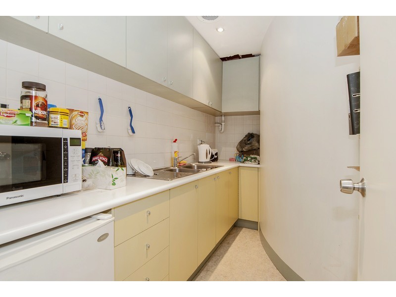 13 Dudley Street, West Melbourne VIC 3003