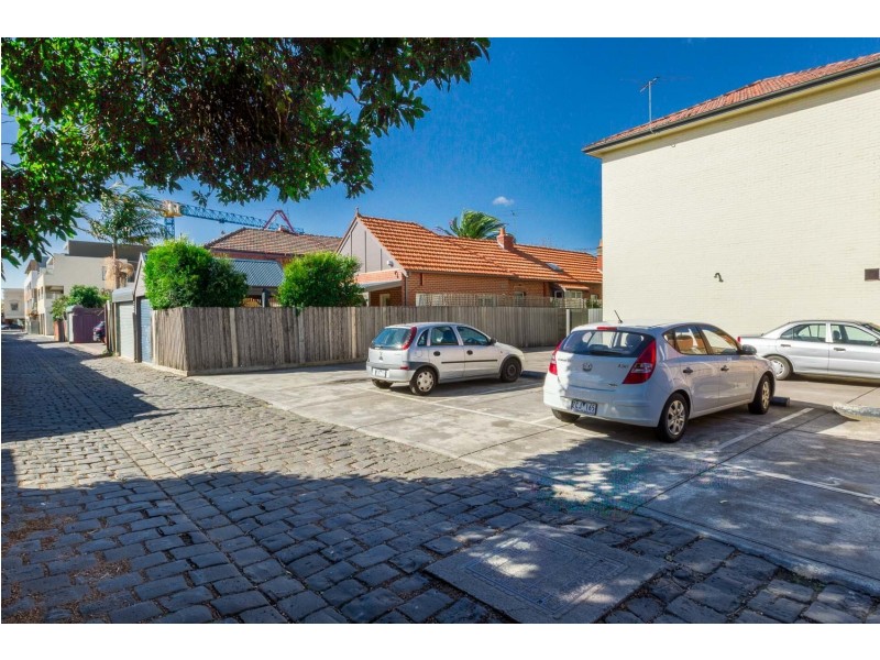 5/18 Pine Avenue, Elwood VIC 3184