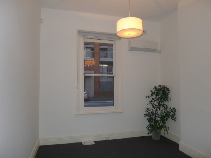 15 Cobden Street, North Melbourne VIC 3051