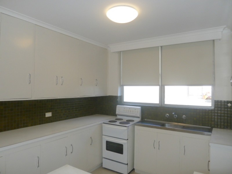 1/2-4 Allard Street, Brunswick West VIC 3055