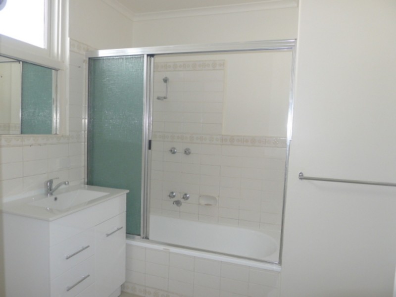 1/2-4 Allard Street, Brunswick West VIC 3055