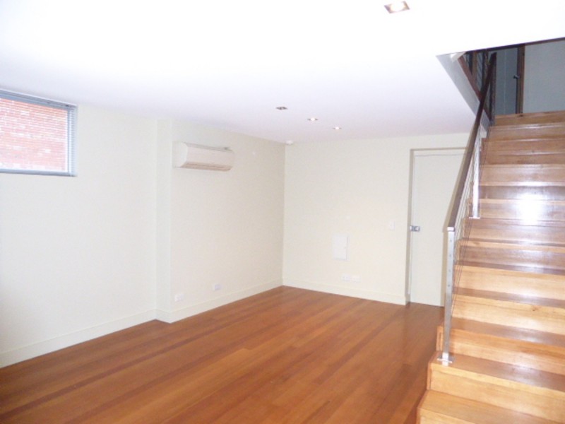 5A Raglan Street, North Melbourne VIC 3051