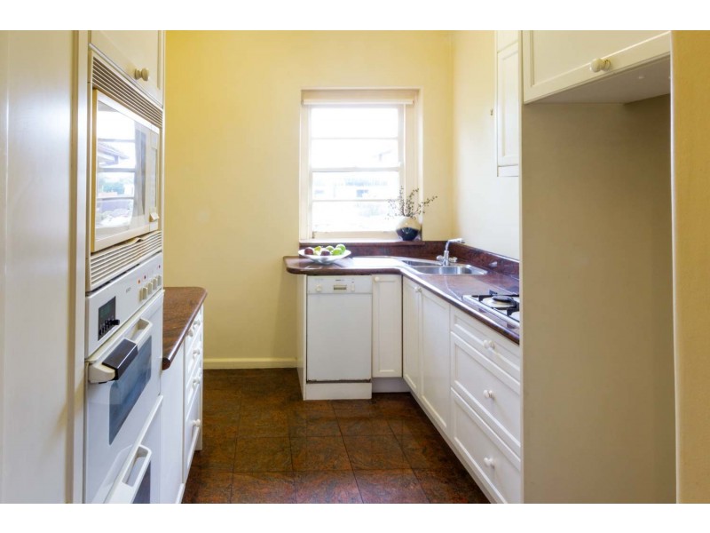 7/576 Riversdale Road, Camberwell VIC 3124