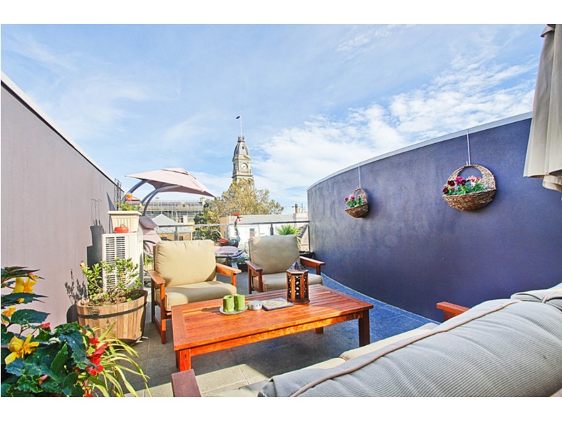 1/12 Lancashire Lane, North Melbourne VIC 3051