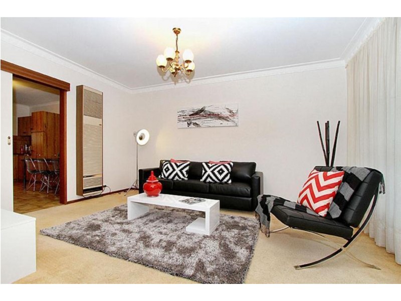 1/82-84 Rossmoyne Street, Thornbury VIC 3071