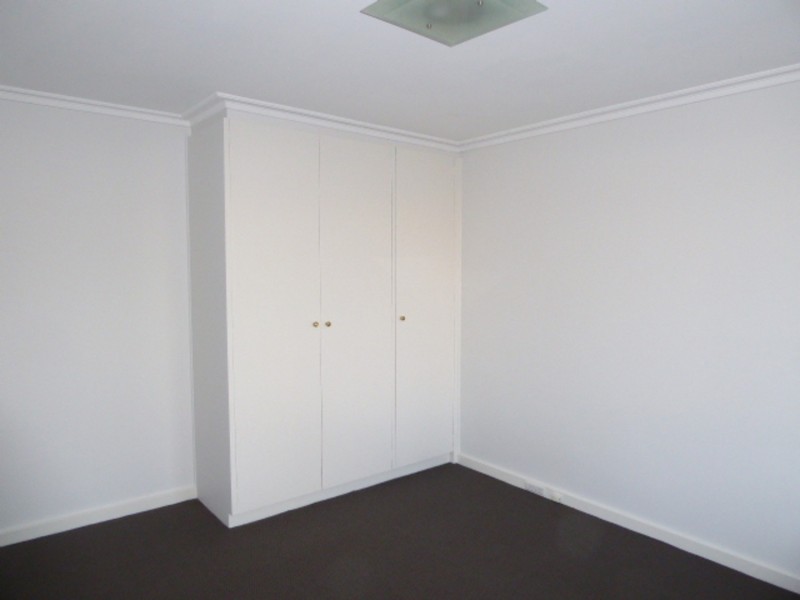 10/7 Curran Street, North Melbourne VIC 3051