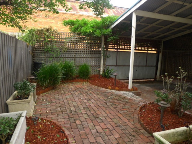 212 Moreland Road, Brunswick VIC 3056