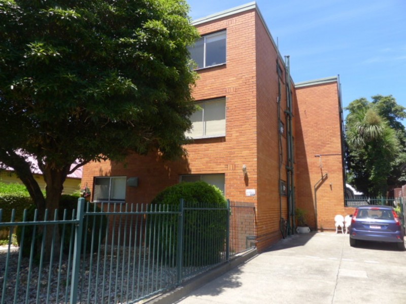 4/12 Pine Street, Hawthorn VIC 3122
