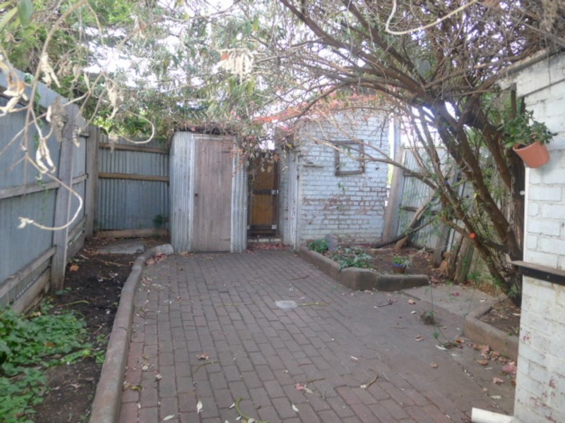 28 Shiel Street, North Melbourne VIC 3051