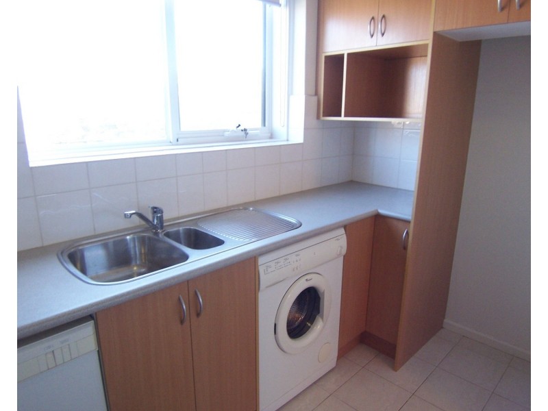 16/31 York Street, St Kilda West VIC 3182