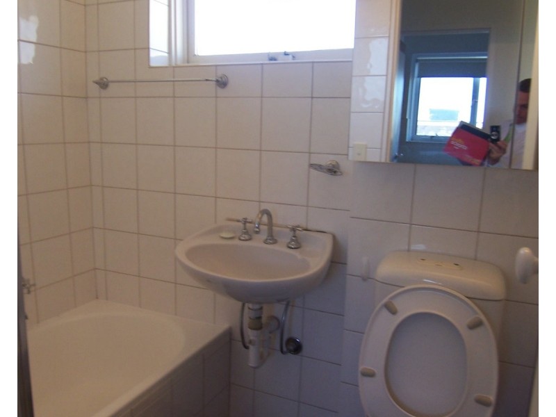 16/31 York Street, St Kilda West VIC 3182