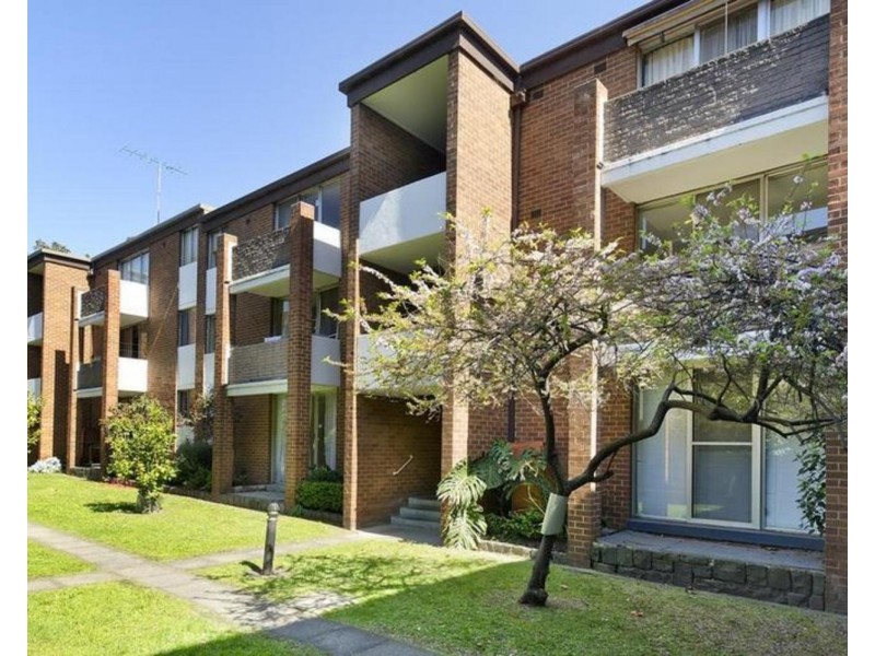 Apt 22/70 O’Shanassy Street, North Melbourne VIC 3051