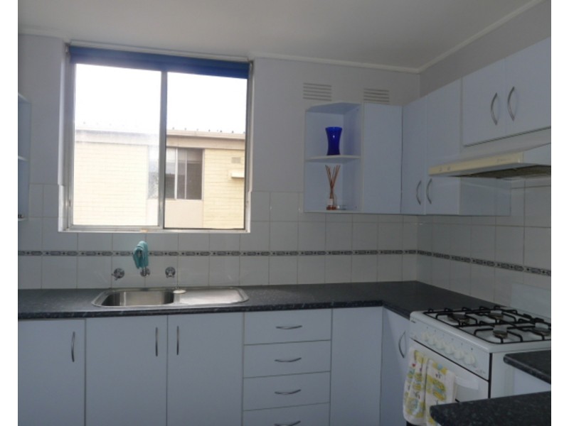 Apt 22/70 O’Shanassy Street, North Melbourne VIC 3051