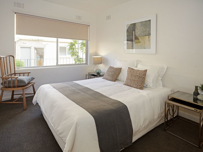 9/1927 Dandenong Road, Clayton VIC 3168