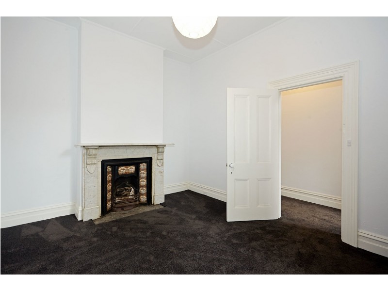 131 Park Drive, Parkville VIC 3052