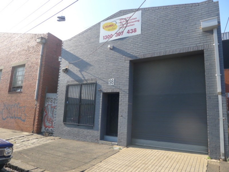 98 Munster Terrace, North Melbourne VIC 3051