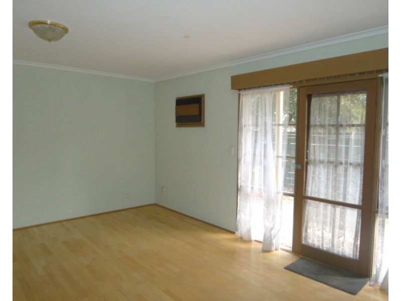 6/21 Plane Tree Way, North Melbourne VIC 3051