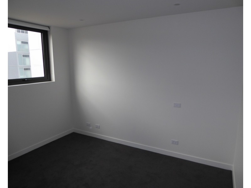 504/16 Anderson Street, West Melbourne VIC 3003