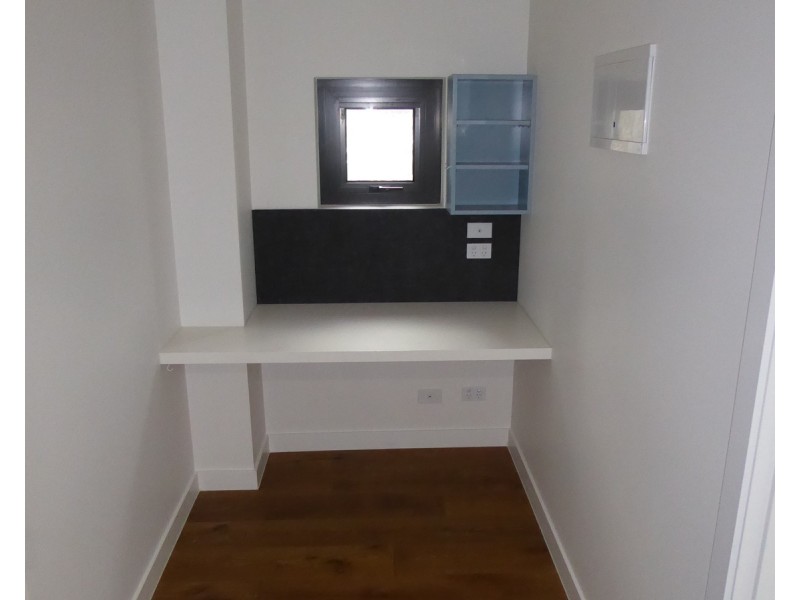 504/16 Anderson Street, West Melbourne VIC 3003