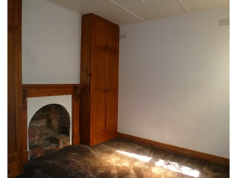 50 Upton Road, Windsor VIC 3181